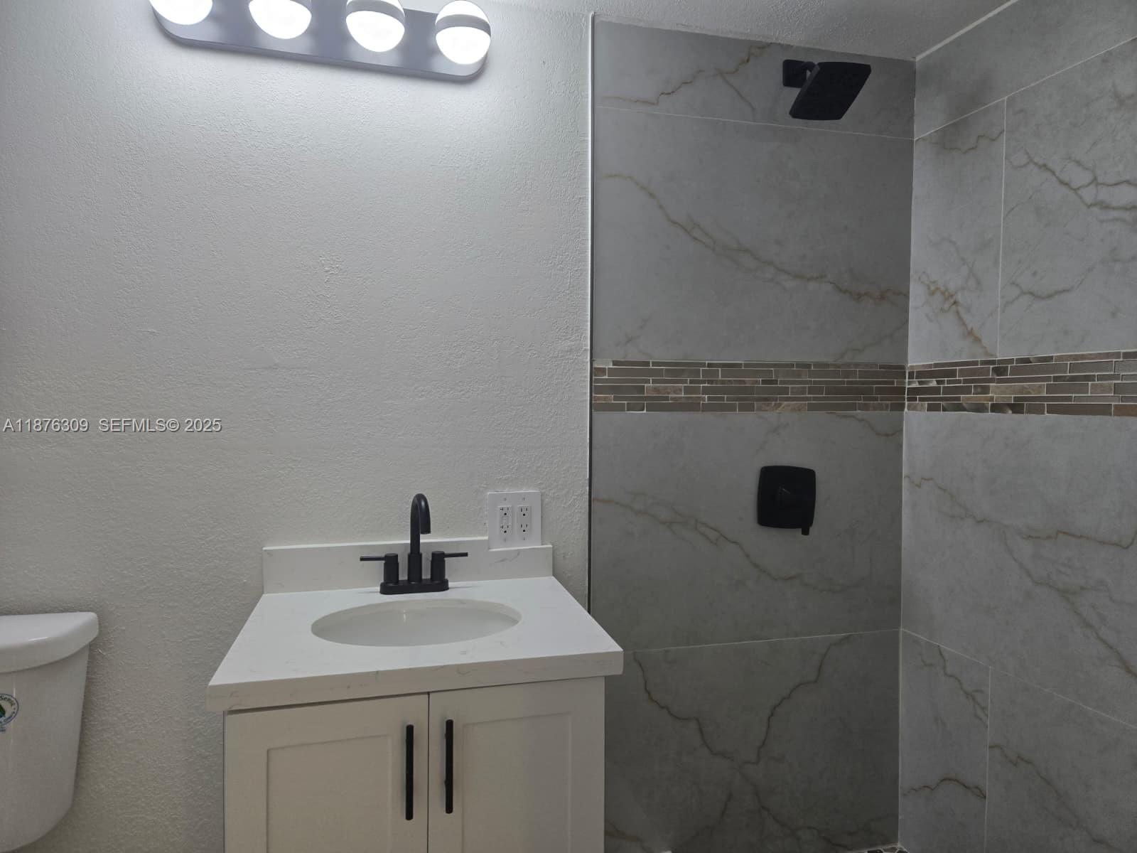 6400 Meade Street Hollywood, FL 33024 - Photo 14 of 15