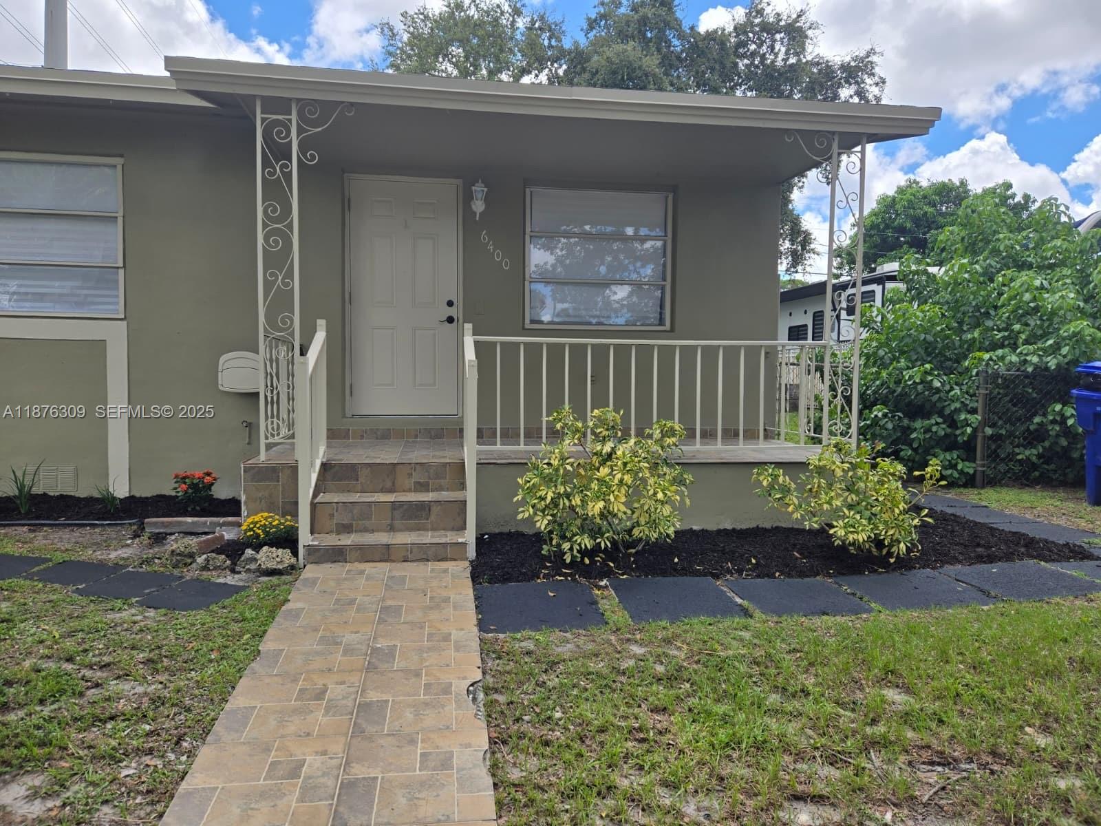 6400 Meade Street Hollywood, FL 33024 - Photo 2 of 15