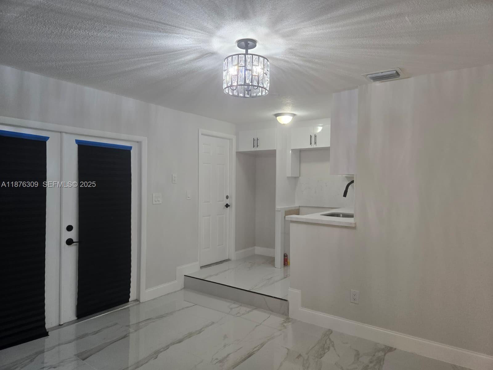 6400 Meade Street Hollywood, FL 33024 - Photo 7 of 15