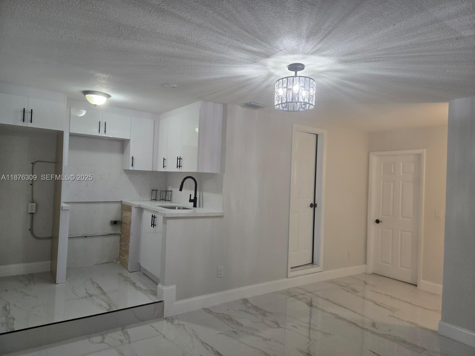 6400 Meade Street Hollywood, FL 33024 - Photo 9 of 15