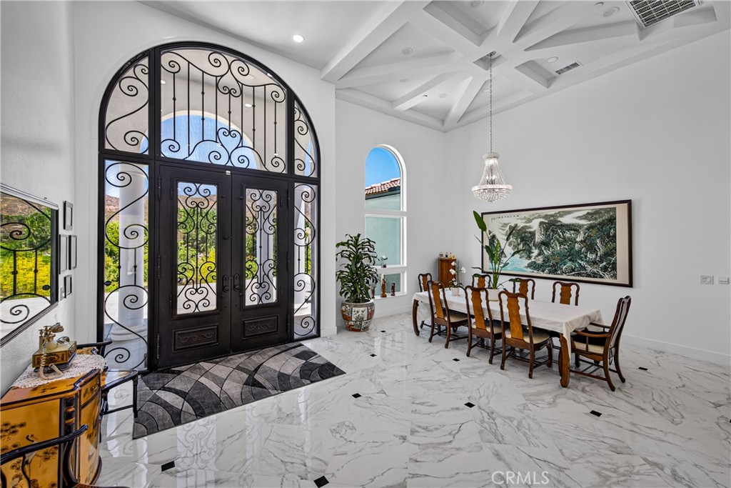 39625 County Line Road Beaumont, CA 92223 - Photo 5 of 54 Entry with Formal dining area