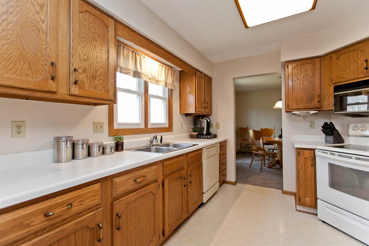 3625 Coppermill Road Northeast Cedar Rapids, IA 52402 - Photo 15 of 44 Gallery Image 15