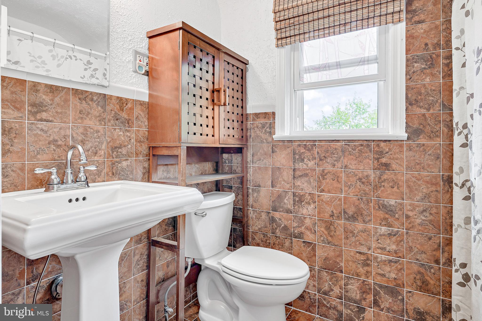 3741 Rutherford Street Harrisburg, PA 17111 - Photo 20 of 25 Gallery Image 20