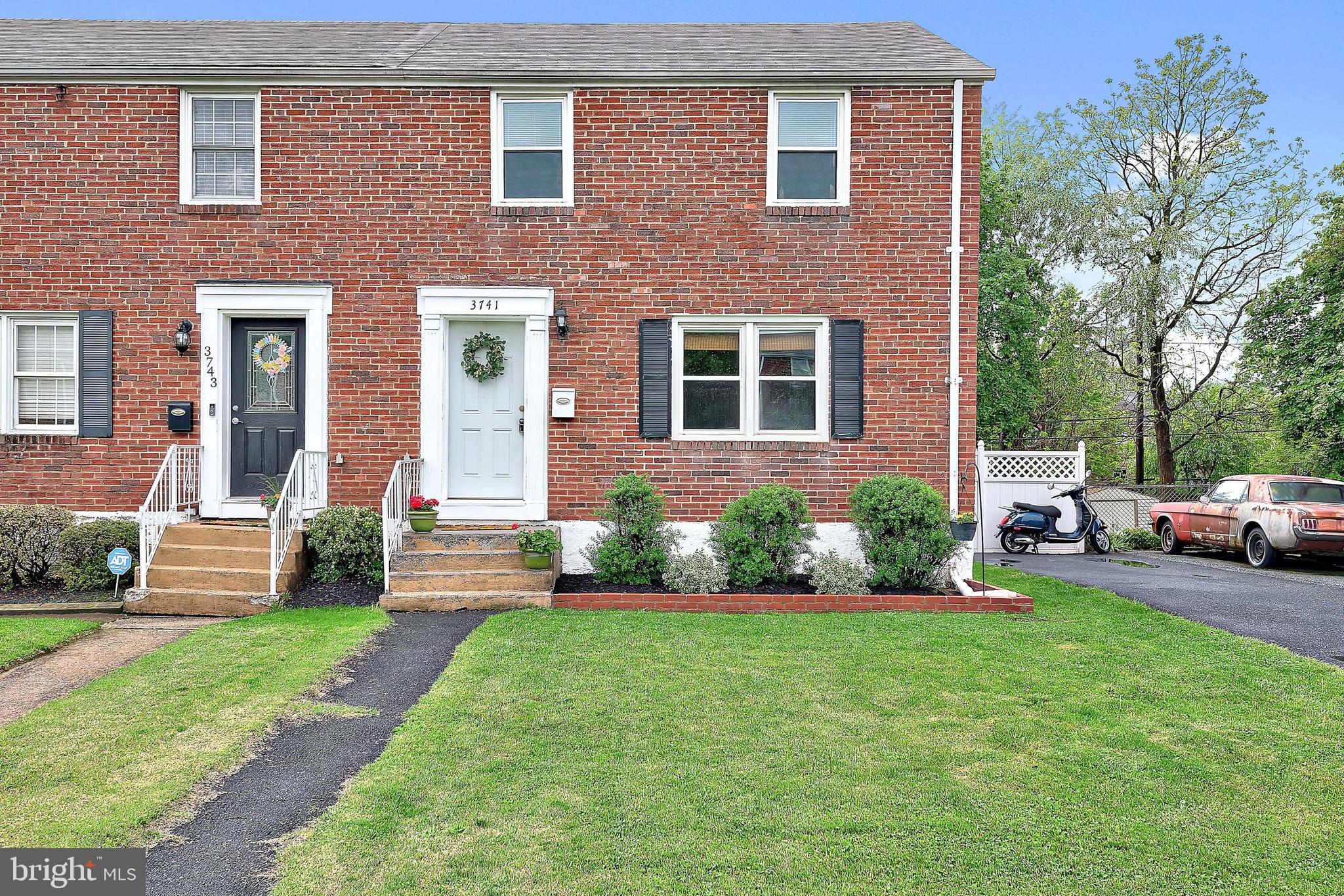 3741 Rutherford Street Harrisburg, PA 17111 - Photo 3 of 25 Gallery Image 3