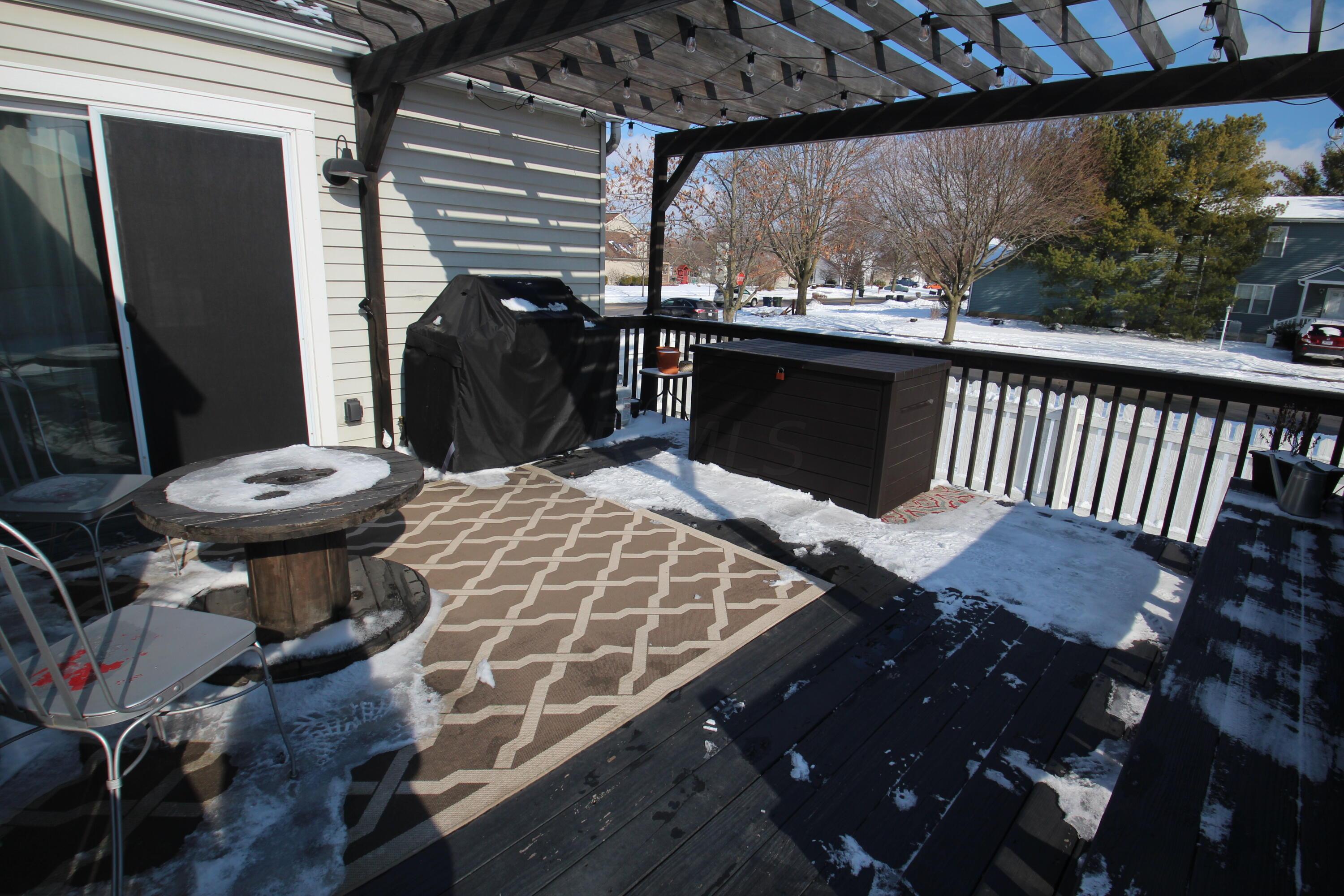 5625 Davidson Road Hilliard, OH 43026 - Photo 50 of 51 rear deck
