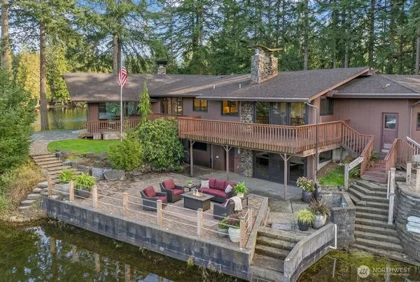 $1,225,000 | 1970 Cambridge Lane Southwest, Olympia, WA 98512