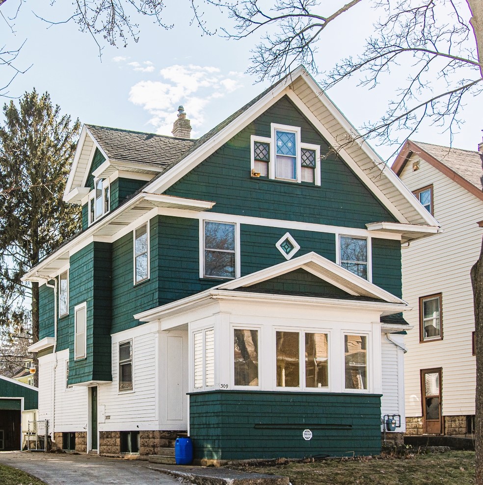 309 Electric Avenue Rochester, NY 14613 - Photo 1 of 1 Front Exterior
