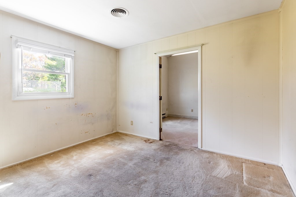 13 Maybury Road Maynard, MA 01754 - Photo 12 of 24 Gallery Image 12