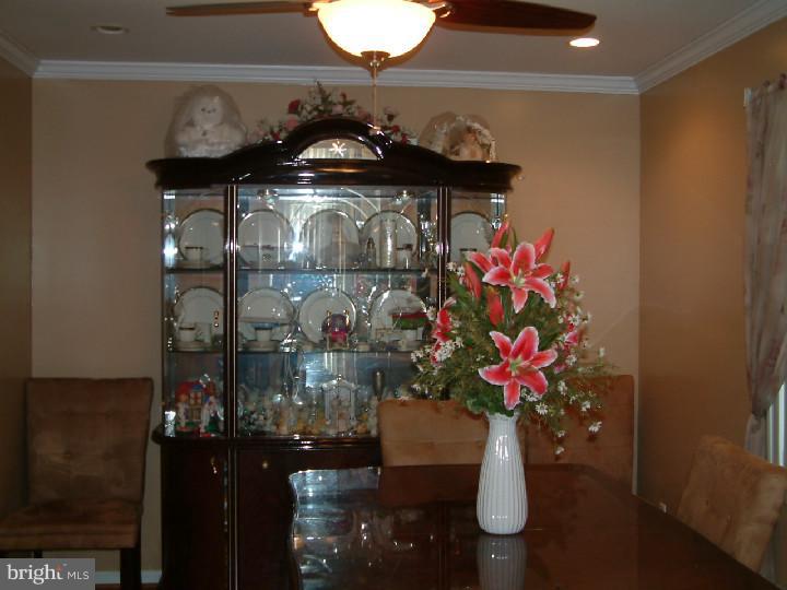 2568 Secane Road Secane, PA 19018 - Photo 8 of 17 Dining Room
