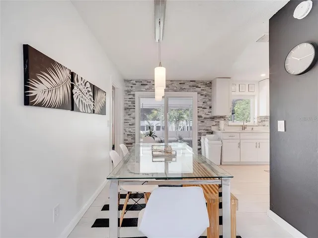 $1,800 | 4754 Lake Shore Drive, St. Cloud, FL 34772