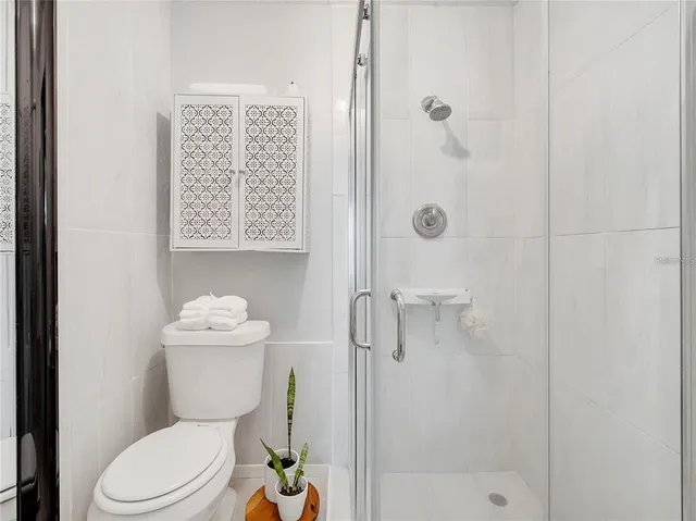 $1,800 | 4754 Lake Shore Drive, St. Cloud, FL 34772