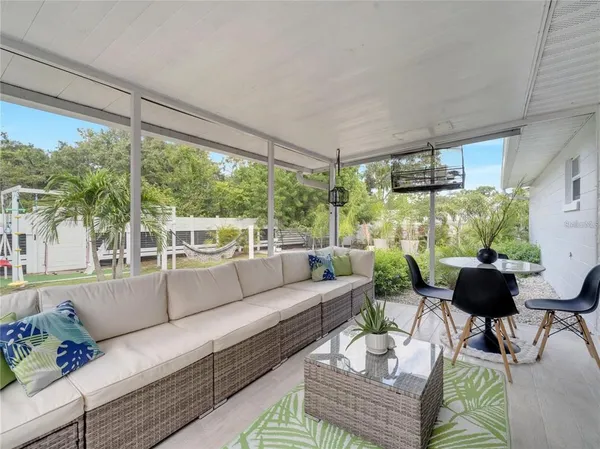 $1,800 | 4754 Lake Shore Drive, St. Cloud, FL 34772