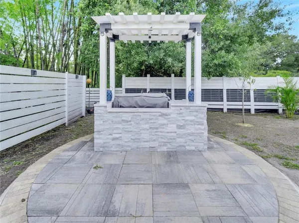 $1,800 | 4754 Lake Shore Drive, St. Cloud, FL 34772