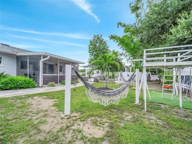 $1,800 | 4754 Lake Shore Drive, St. Cloud, FL 34772