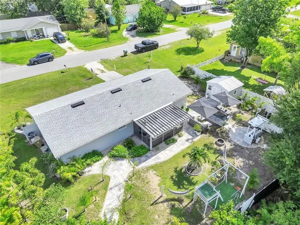 $1,800 | 4754 Lake Shore Drive, St. Cloud, FL 34772