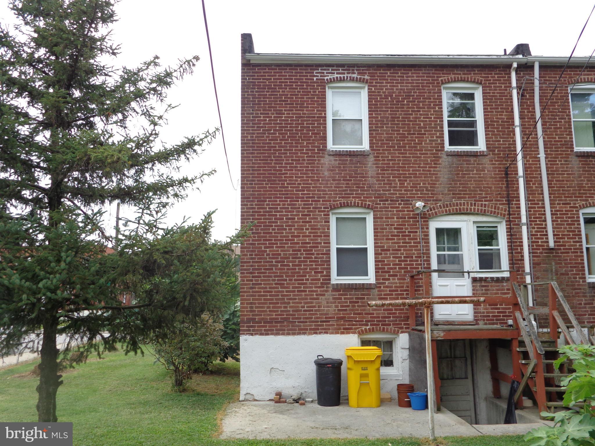 5113 Brookwood Road Baltimore, MD 21225 - Photo 19 of 23 Exterior (Rear)