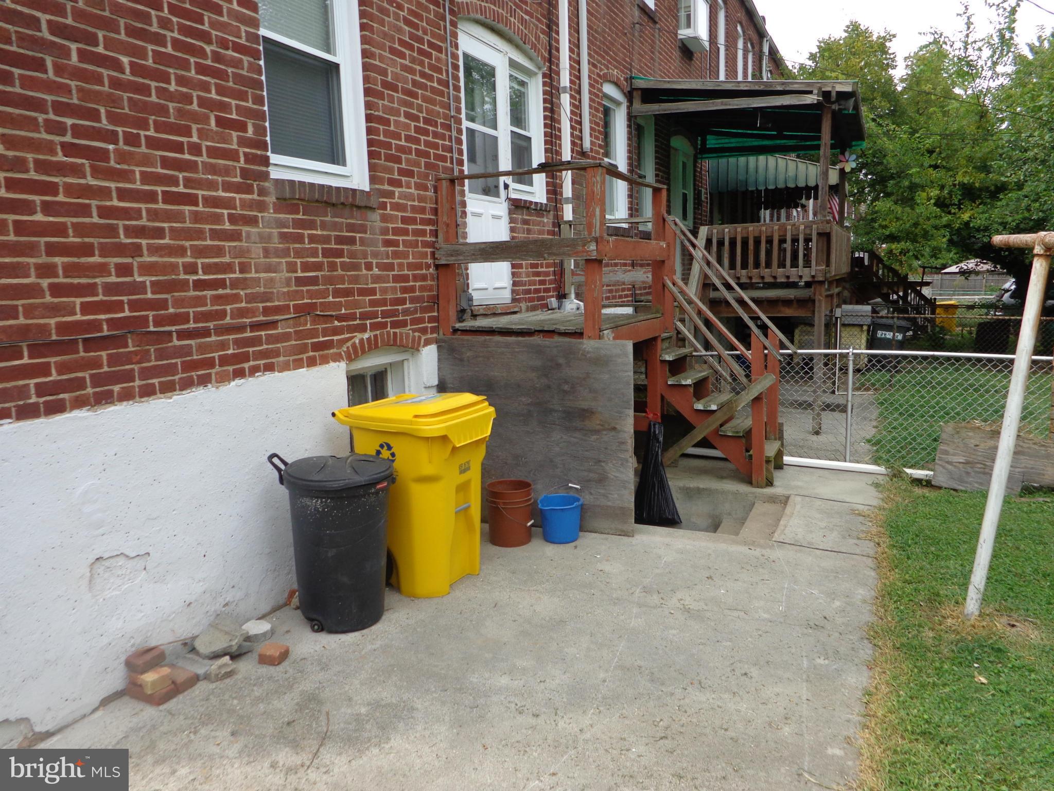 5113 Brookwood Road Baltimore, MD 21225 - Photo 20 of 23 Exterior (Rear)
