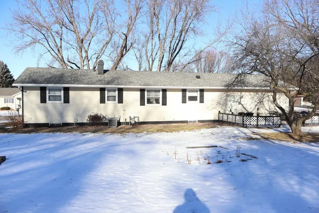 $229,900 | 215 Prospect Circle, Shawano, WI 54166