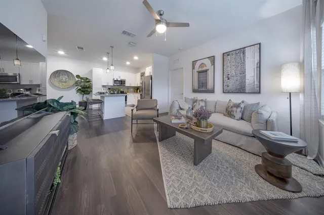 $1,977 | 5291 Post Oak Boulevard, Wesley Chapel, FL 33544