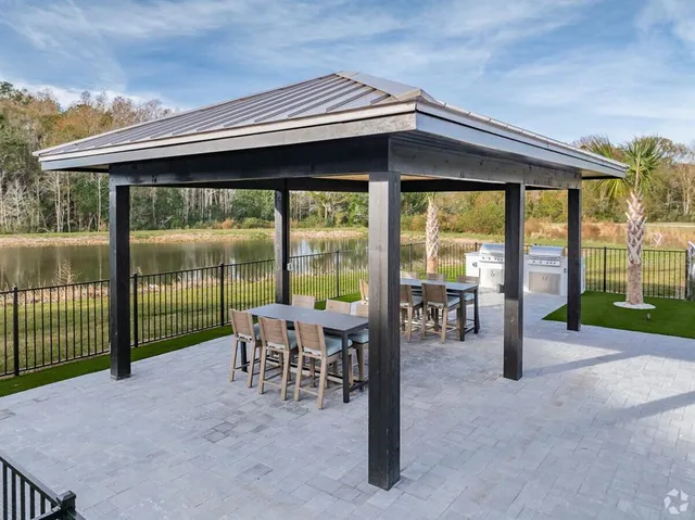 $1,977 | 5291 Post Oak Boulevard, Wesley Chapel, FL 33544