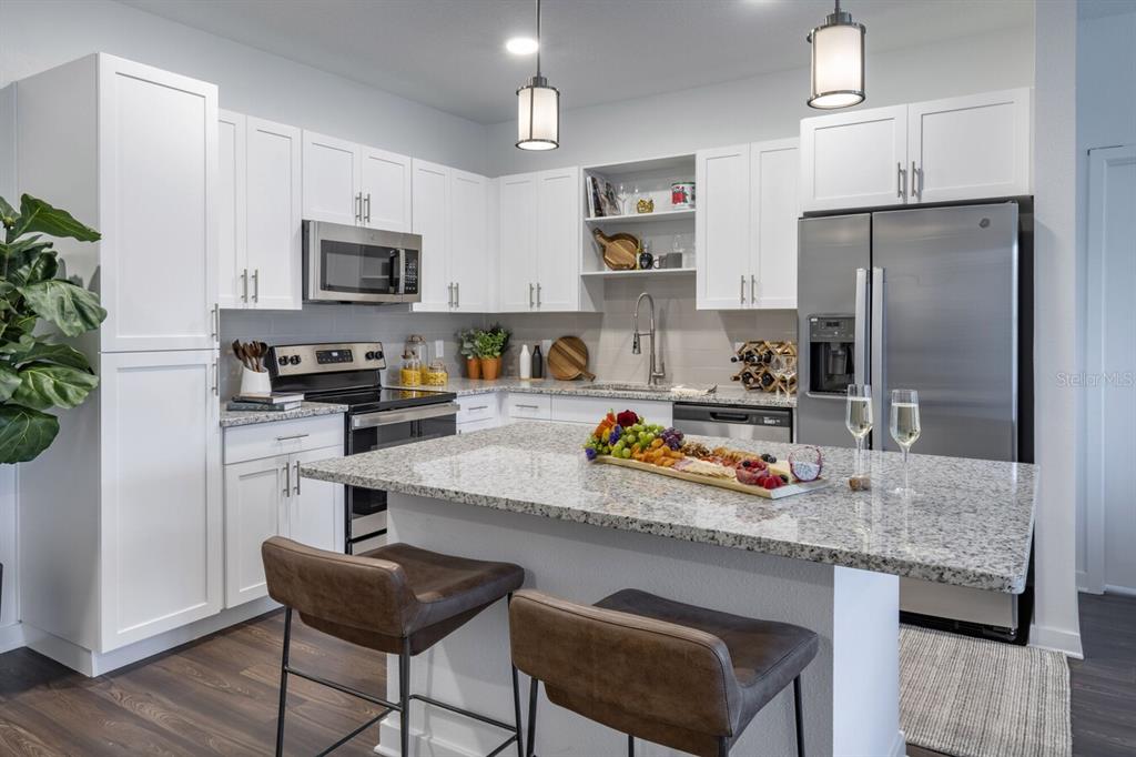 5291 Post Oak Boulevard Wesley Chapel, FL 33544 - Photo 3 of 35