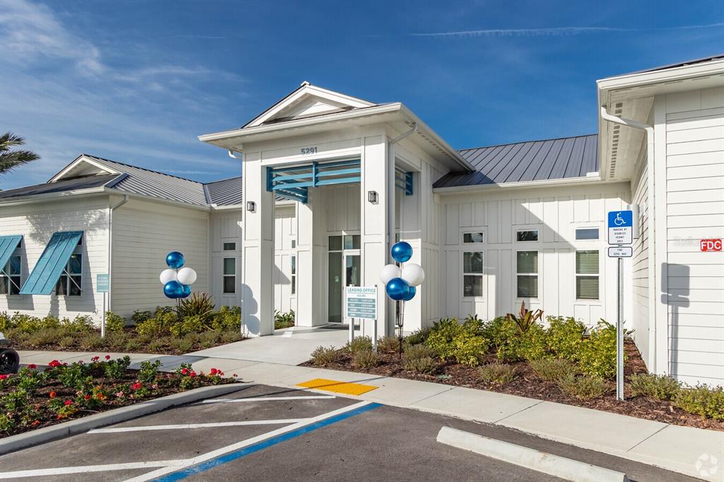 5291 Post Oak Boulevard Wesley Chapel, FL 33544 - Photo 33 of 35