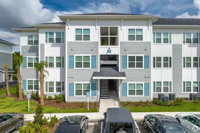 $1,977 | 5291 Post Oak Boulevard, Wesley Chapel, FL 33544