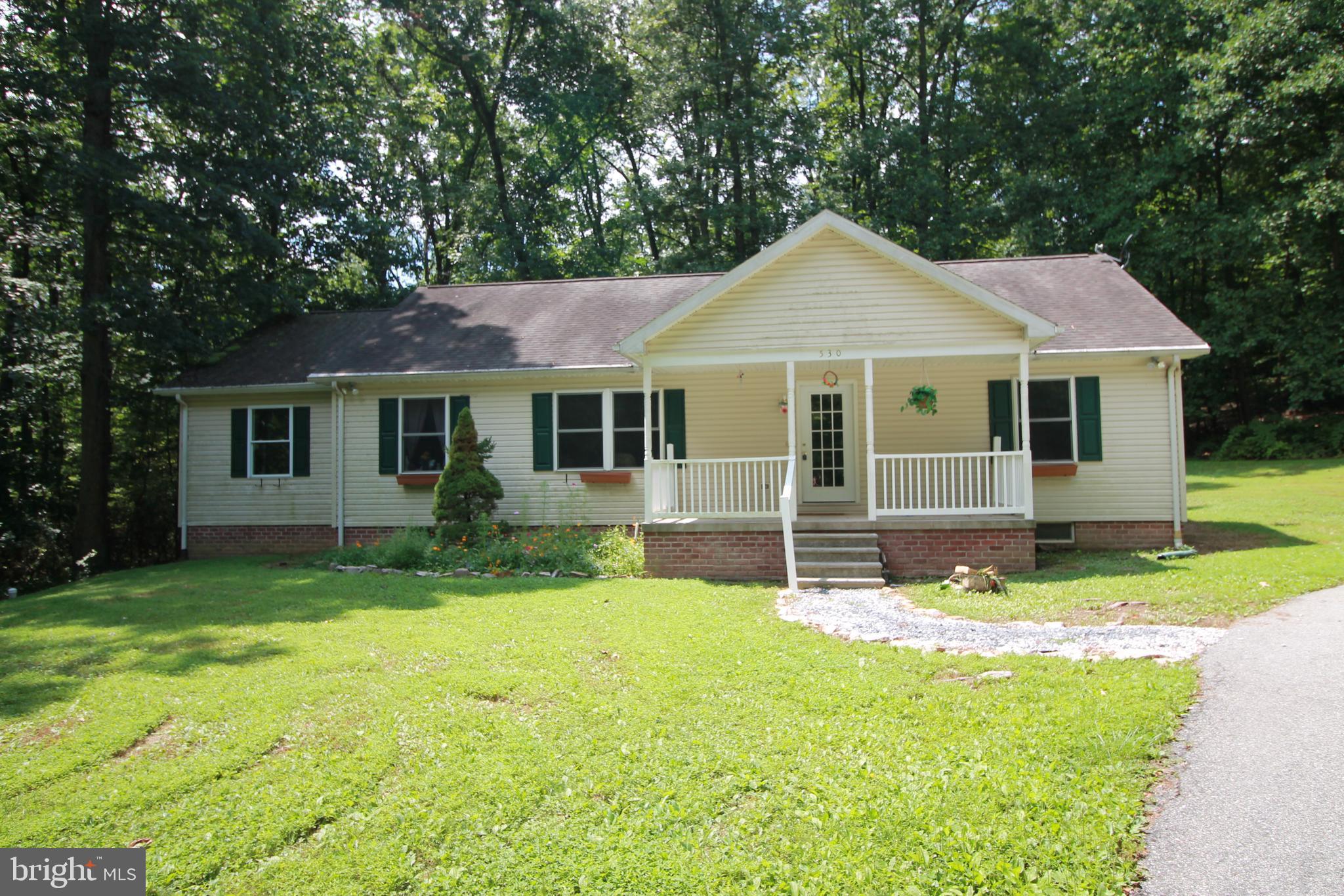 530 Packing House Road Hanover, PA 17331 - Photo 3 of 35