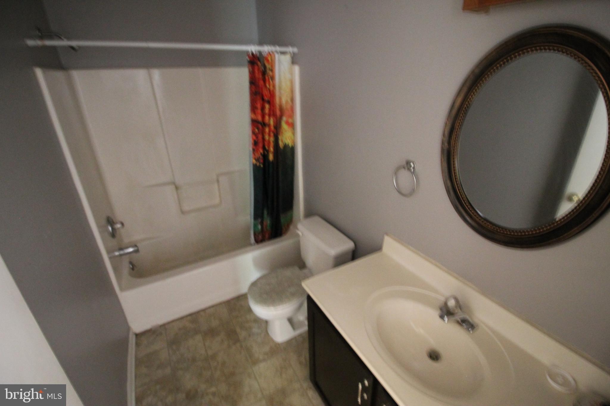 530 Packing House Road Hanover, PA 17331 - Photo 26 of 35 2nd Full Bath