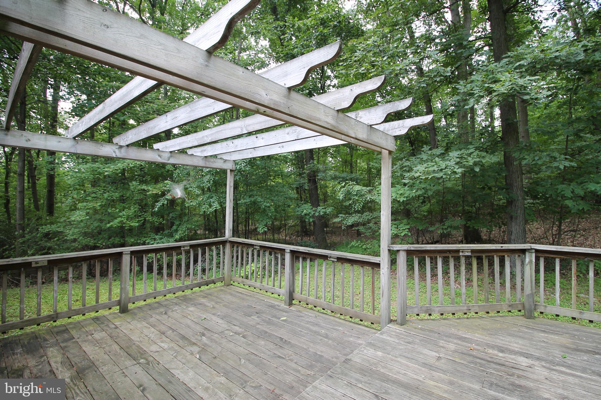 530 Packing House Road Hanover, PA 17331 - Photo 31 of 35 Large Deck