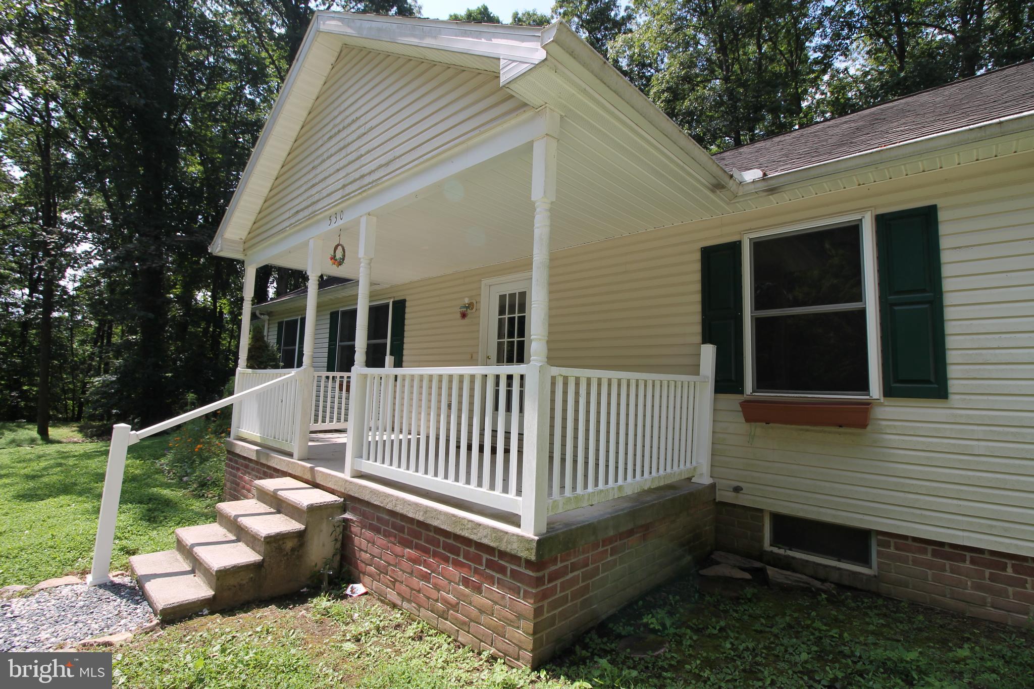 530 Packing House Road Hanover, PA 17331 - Photo 5 of 35 Covered Front Porch
