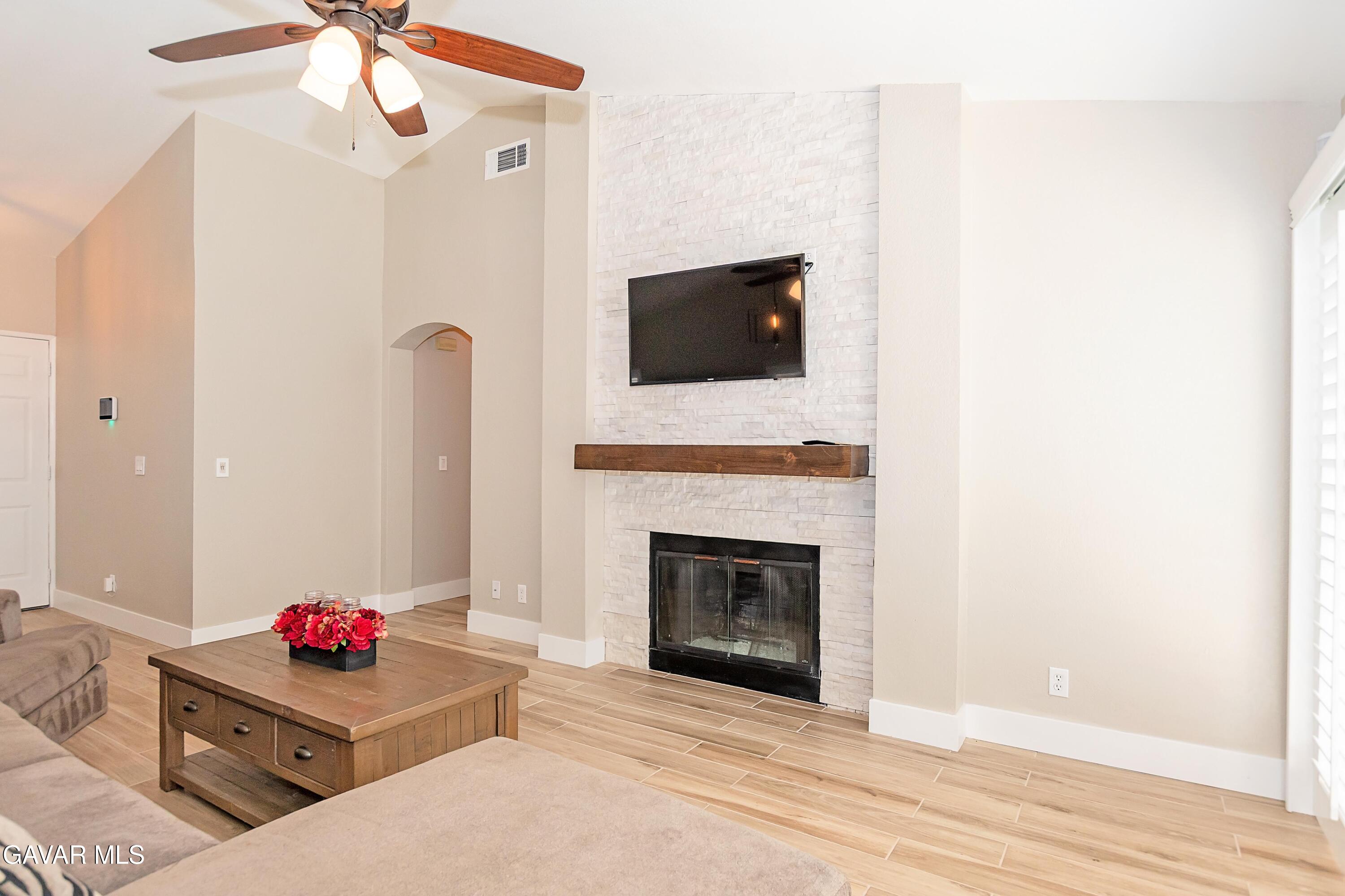 1616 Kings Road Palmdale, CA 93551 - Photo 10 of 38 SFP_2649