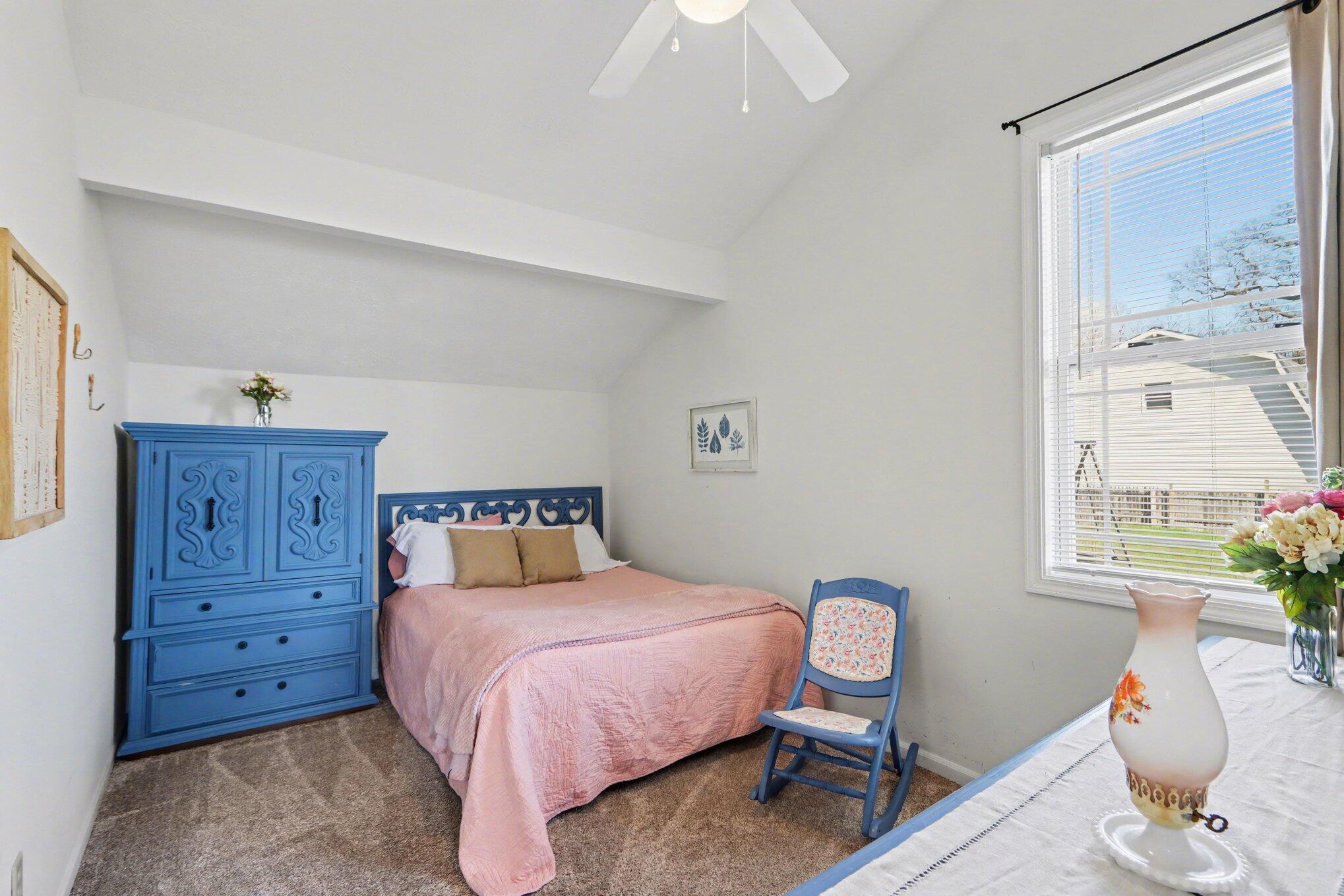 67354 Oil City Road Edwardsburg, MI 49112 - Photo 17 of 30 015_file_4180