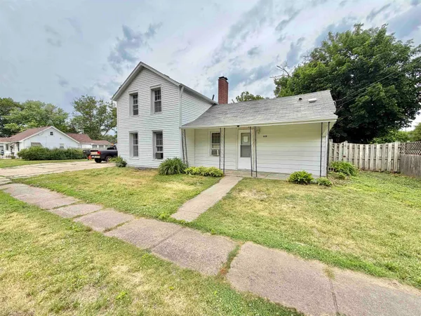 $200,000 | 509 West Franklin Street, Rockton, IL 61072