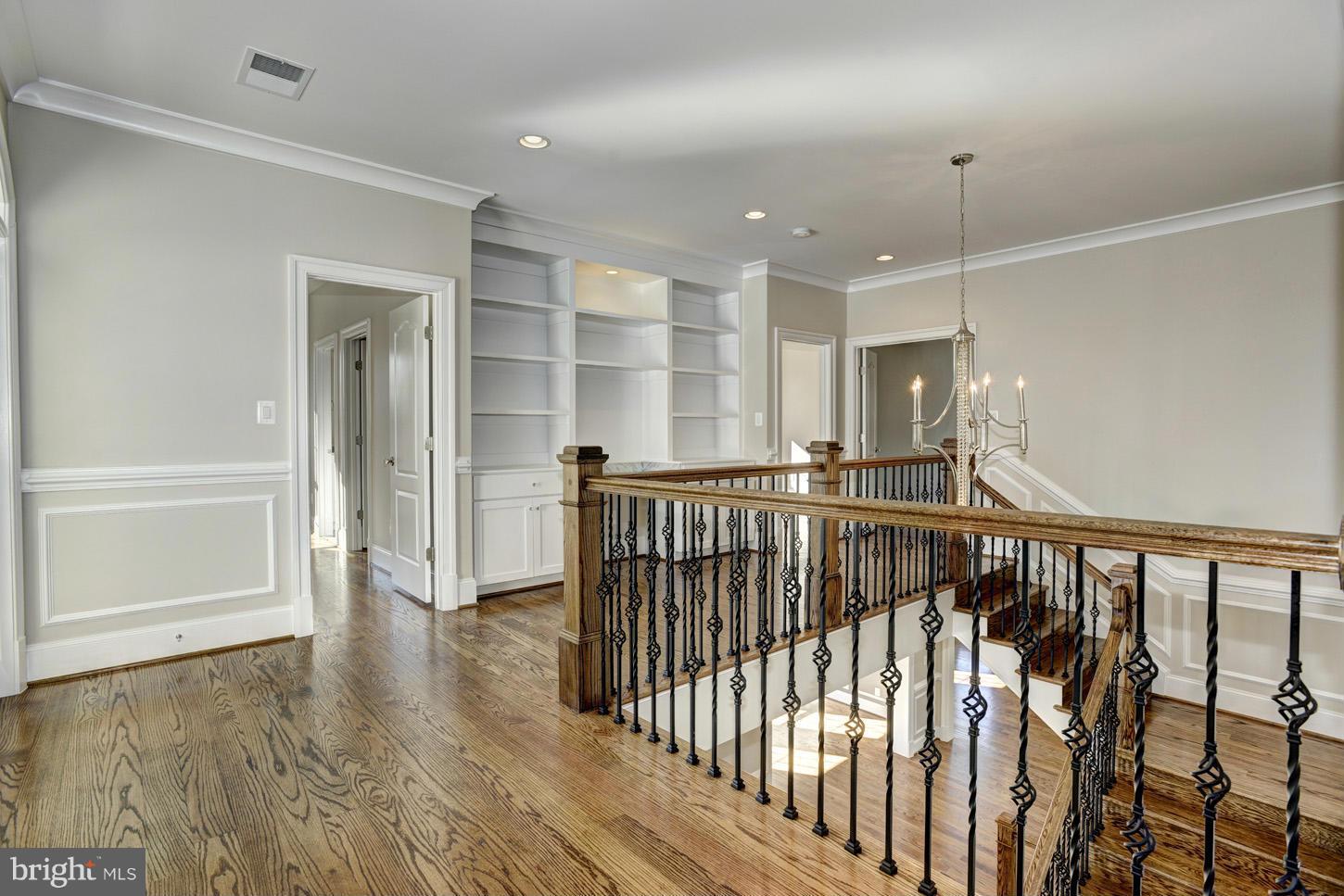 2108 Rockingham Street McLean, VA 22101 - Photo 14 of 30 Interior (General)