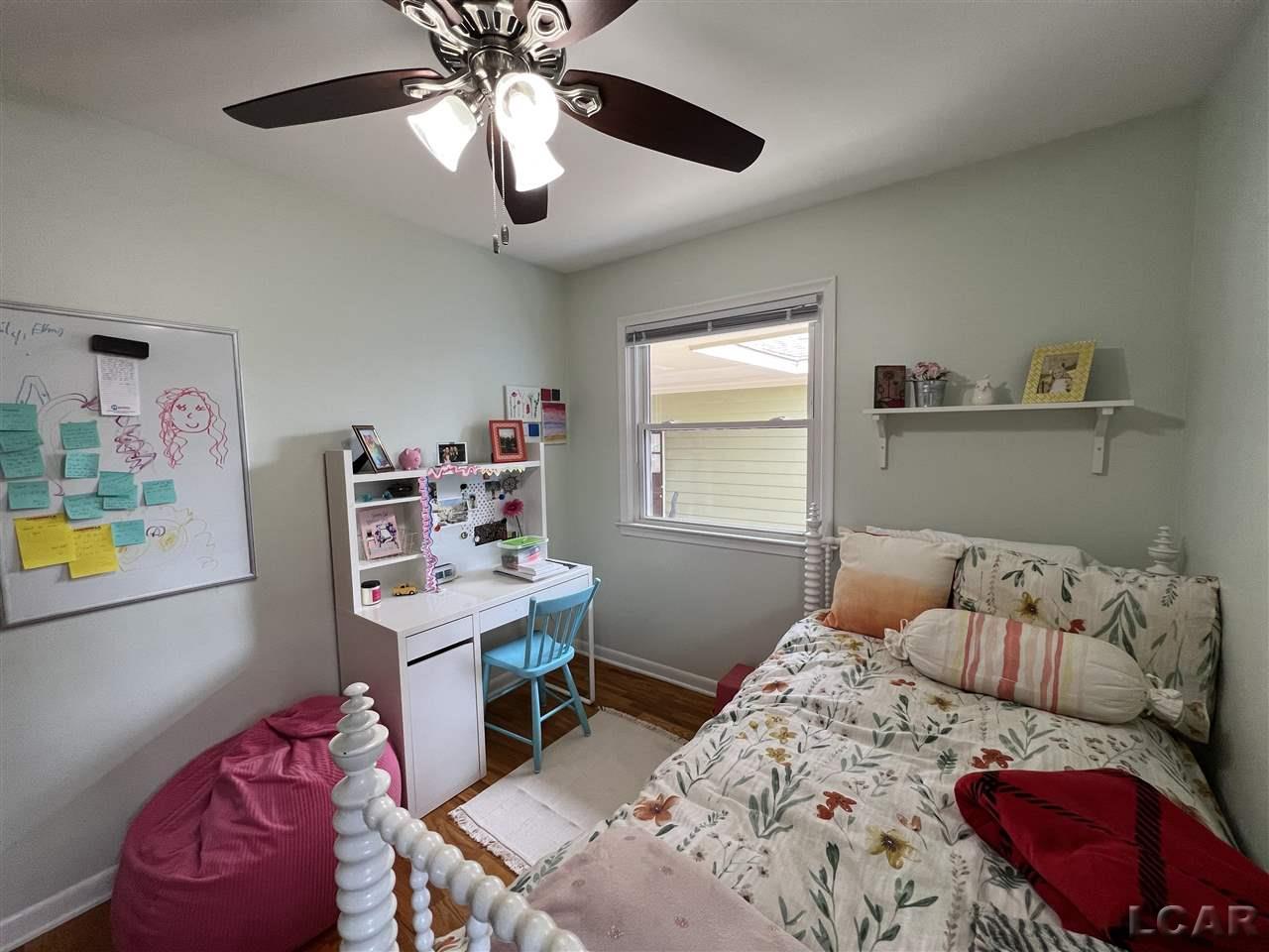 359 Riverside Avenue Adrian, MI 49221 - Photo 20 of 36 50075820-19.JPG