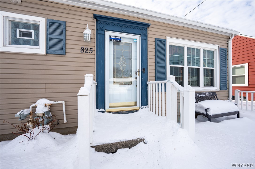 825 Brighton Road Tonawanda, NY 14150 - Photo 3 of 50