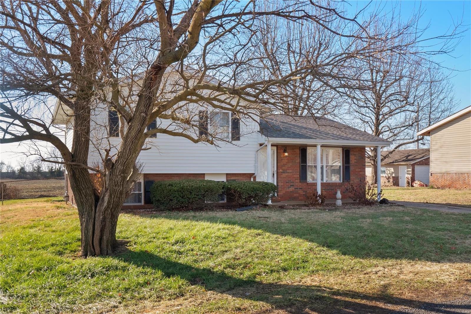 1249 Columbia Road Dupo, IL 62239 - Photo 25 of 29 Gallery Image 25