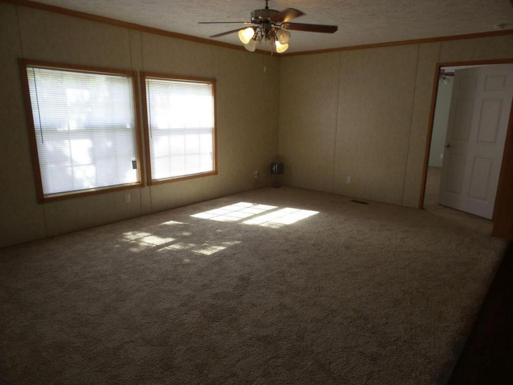 535 Cannon Loop Chuckey, TN 37641 - Photo 5 of 24 Photo 5