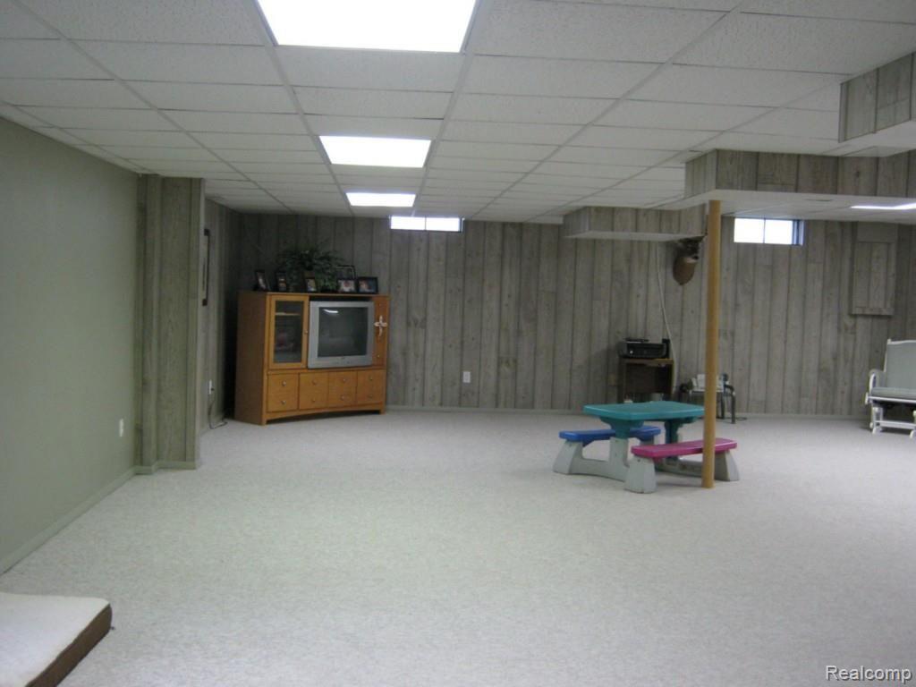 2416 Chestnut Bend Howell, MI 48855 - Photo 4 of 14 chestnut basement.jpg
