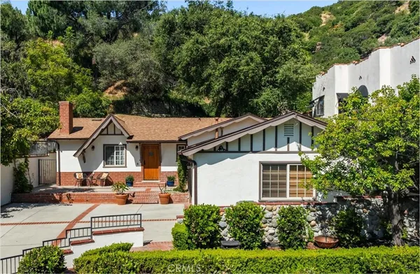 $1,185,000 | 431 Highland Place, Monrovia, CA 91016