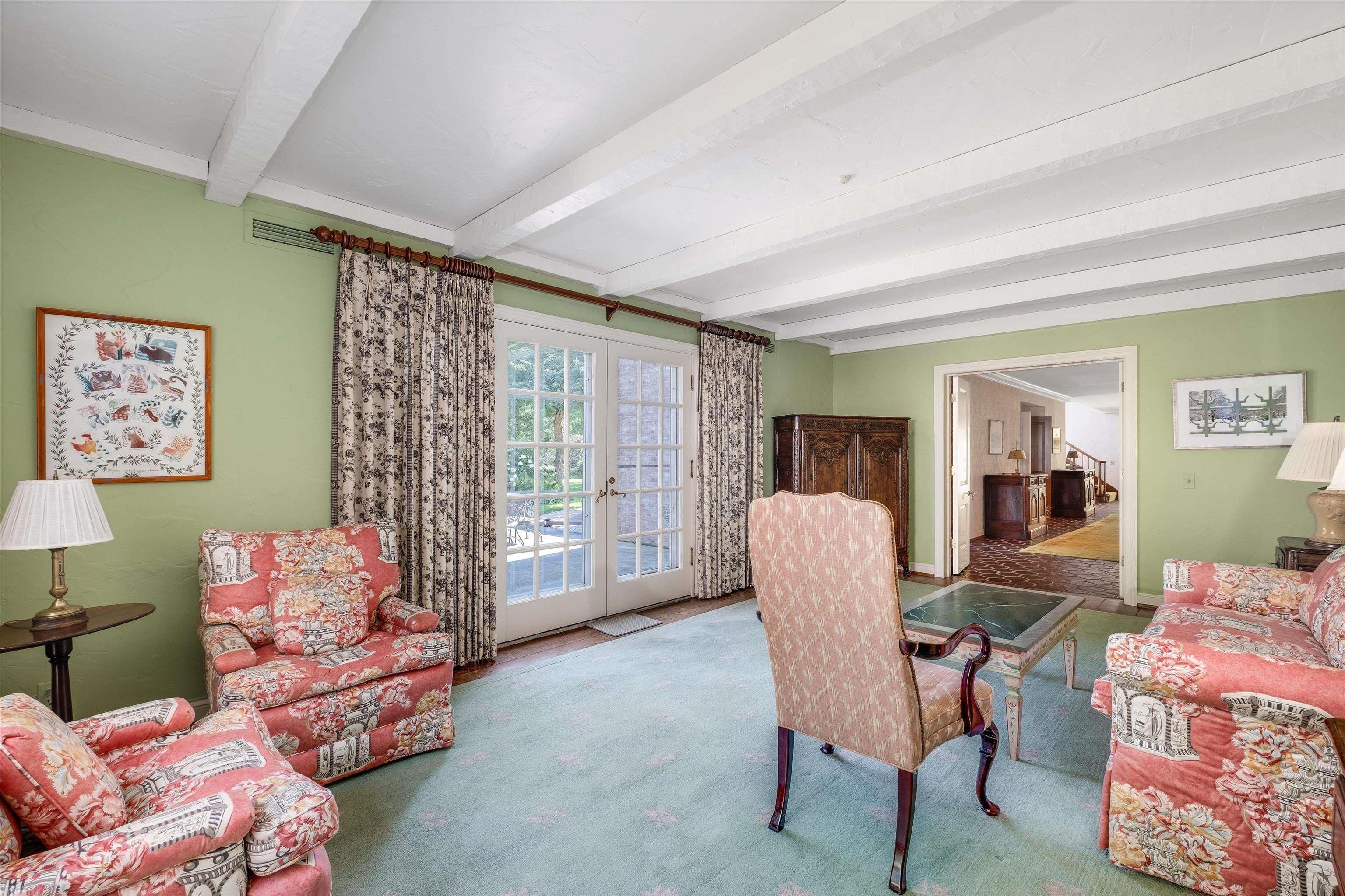 382 Provencal Road Grosse Pointe Farms, MI 48236 - Photo 25 of 95