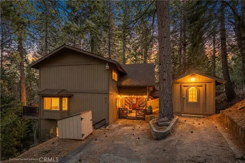 $560,000 | 875 Sierra Vista Drive, Twin Peaks, CA 92391