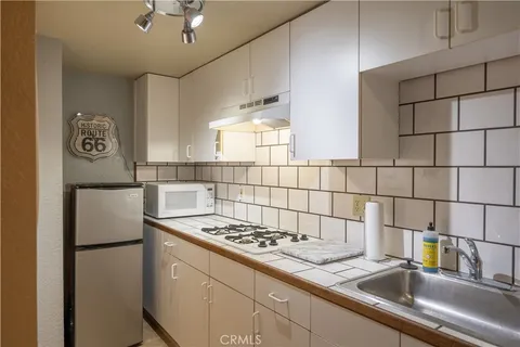 $560,000 | 875 Sierra Vista Drive, Twin Peaks, CA 92391