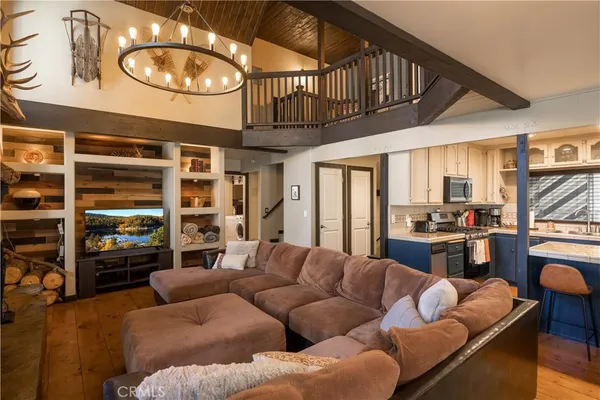 $560,000 | 875 Sierra Vista Drive, Twin Peaks, CA 92391