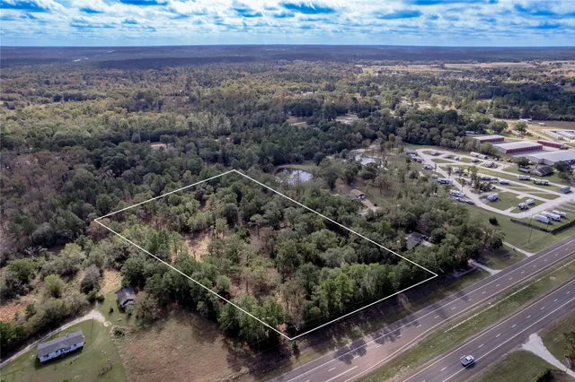 $899,000 | 3192 Highway 19, Huntsville, TX 77320