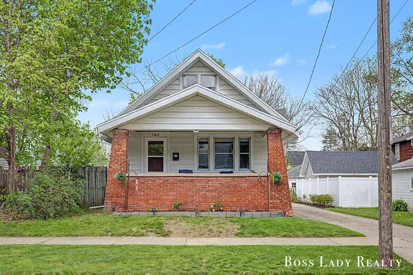 $260,000 | 1365 Penn Avenue Northeast, Grand Rapids, MI 49505