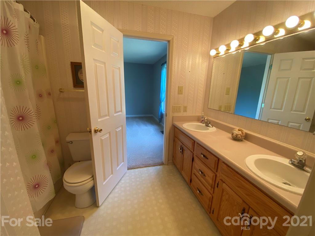 987 Oak Grove Church Road Ellenboro, NC 28040 - Photo 15 of 23 Gallery Image 15