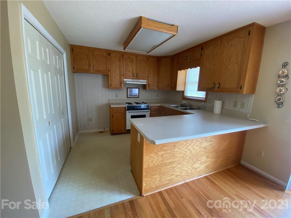 987 Oak Grove Church Road Ellenboro, NC 28040 - Photo 6 of 23 Gallery Image 6