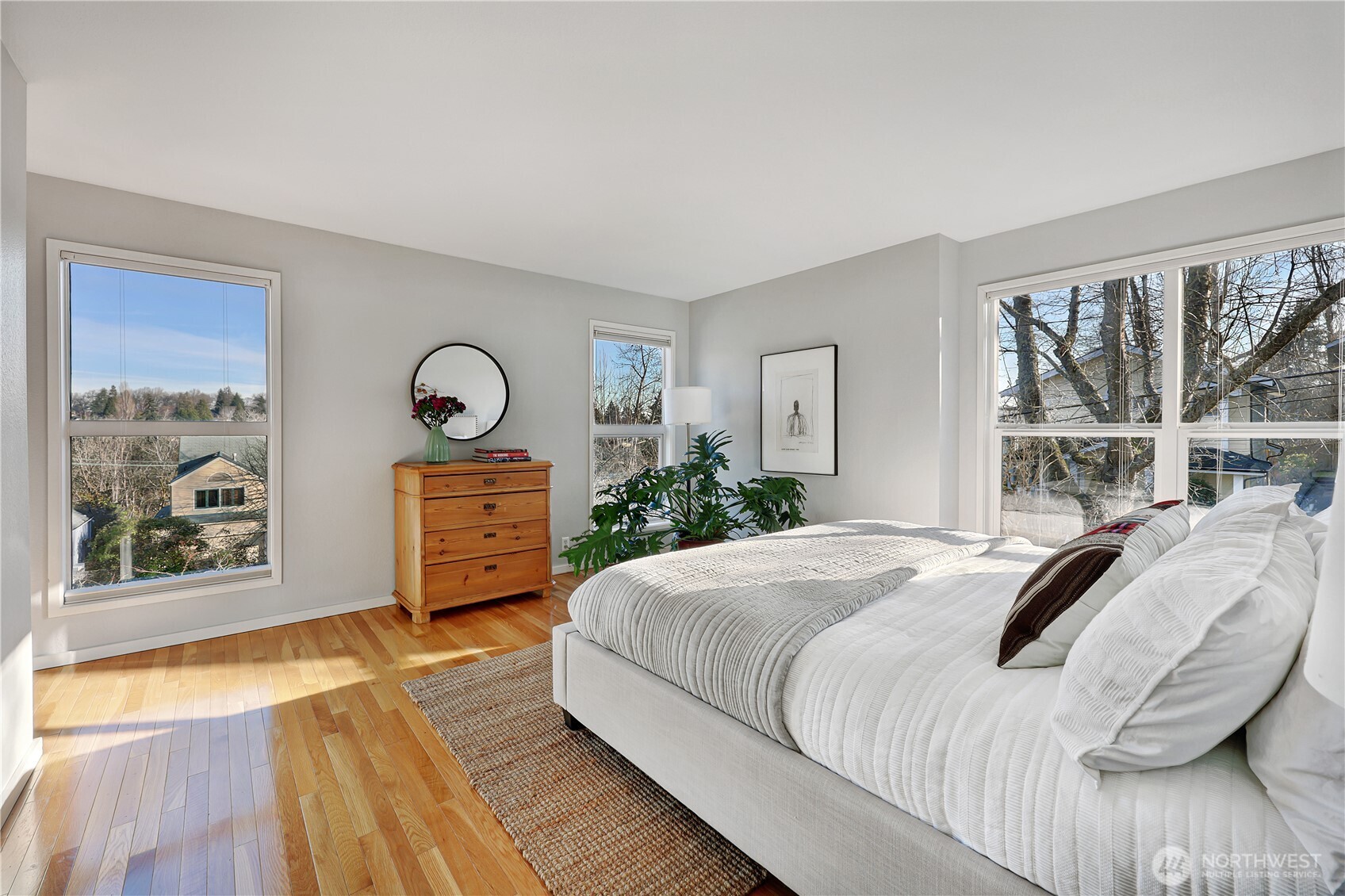 2610 East Helen Street Seattle, WA 98112 - Photo 17 of 31